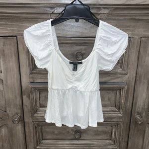 EUC Women’s Forever 21 White Cropped Baby Doll Blouse (Small)